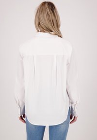 JE M'APPELLE Overhemdblouse - wit