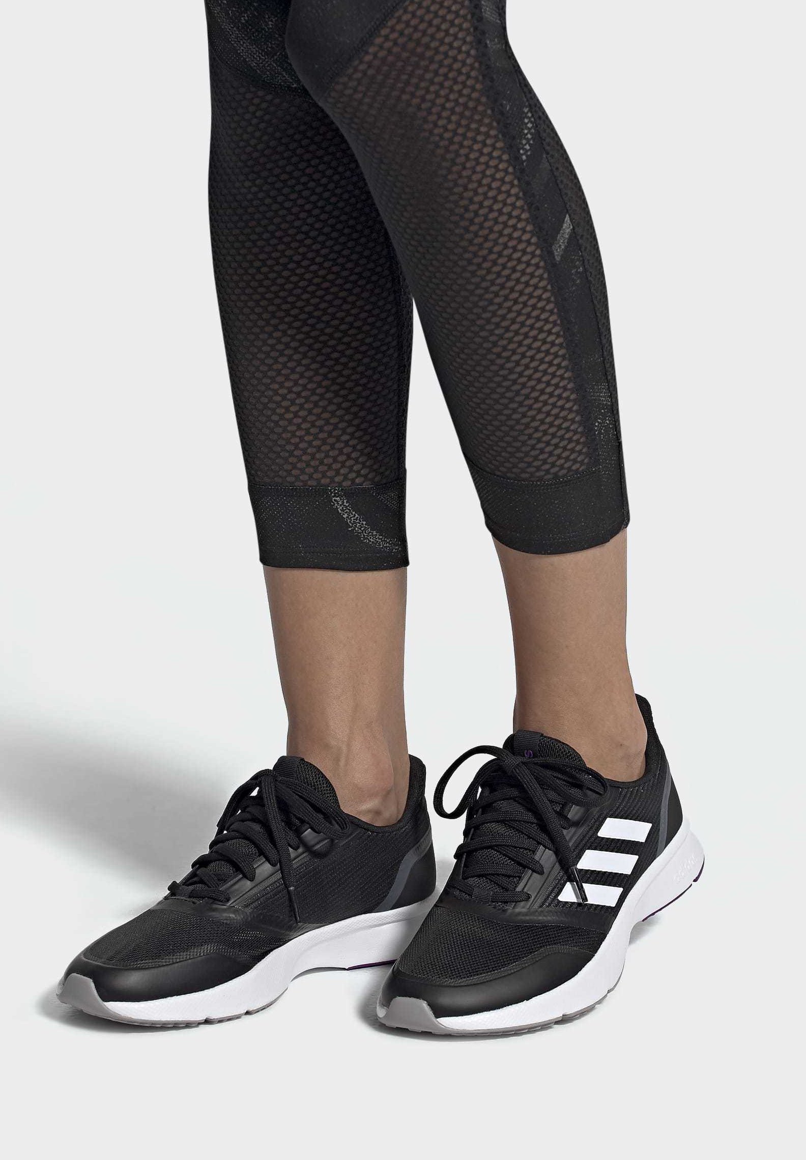 adidas Performance NOVA FLOW SHOES - Laufschuh Stabilität - black/schwarz -  Zalando.de