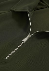 Unausgewählt, green