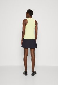 Tommy Hilfiger SLIM TANK - Top - yellow tulip