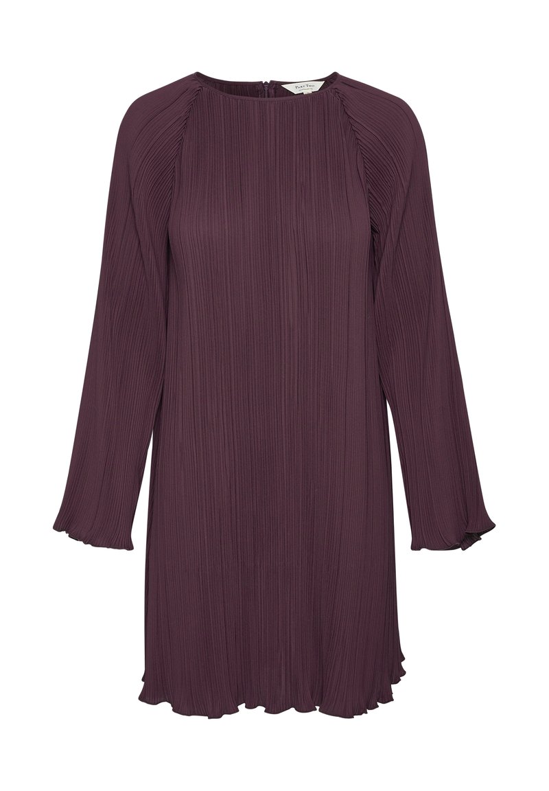 Pflaumenfarbens Kleid mit einer plissierten Textur, rundem Ausschnitt und langen Ärmeln. Es verfügt über eine ausgestellte Silhouette und einen Reißverschluss auf der Rückseite.