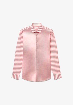 Herren-Langarmhemd mit roten und weißen vertikalen Streifen und spitzem Kragen, flach auf einem weißen Hintergrund liegend.