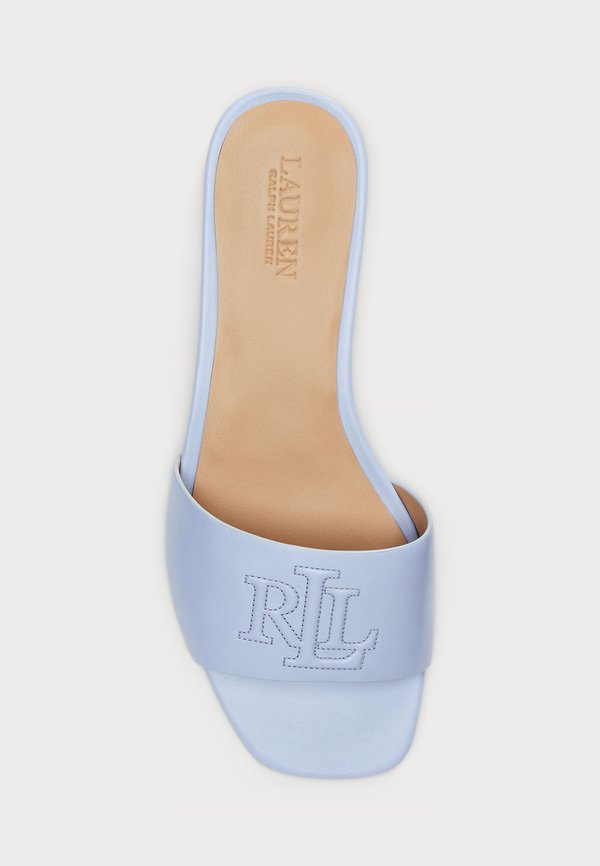 EVERLEY NAPPA LEATHER SLIDE SANDAL - Mules2