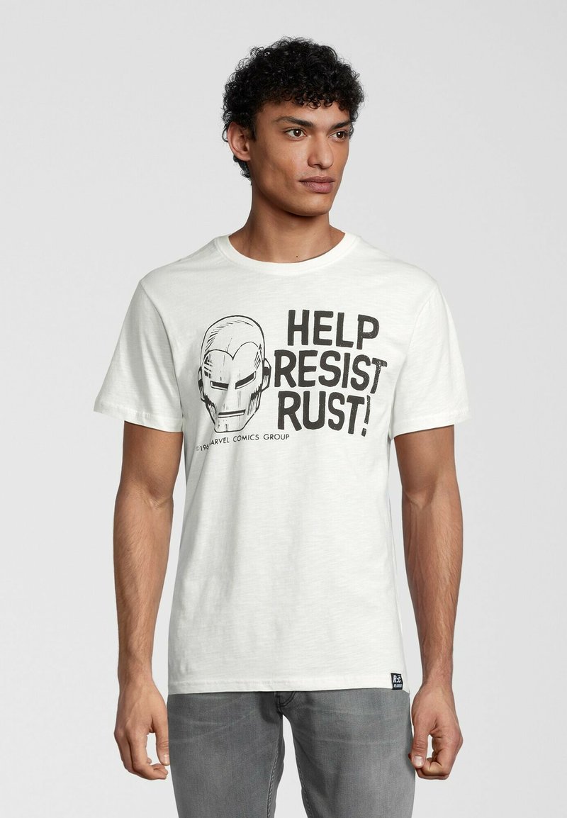 Re:Covered MARVEL HELP RESIST RUST - T-shirt con stampa - ecru/bianco ...