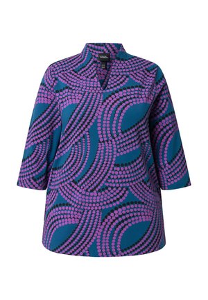 Blaue Tunika mit V-Ausschnitt, langen Ärmeln und einem wirbelnden Muster aus lila, schwarzen und rosa Punkten. Geschmeidiger, leichter Stoff.