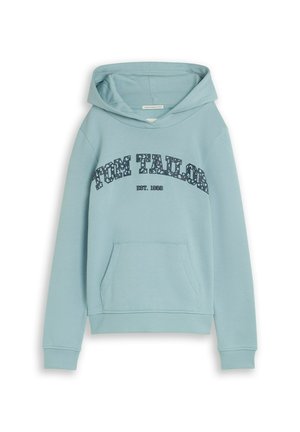 Sweat à capuche bleu clair avec poche avant et capuche, avec le texte "Tom Tailor EST. 1962" sur la poitrine en police à motifs.