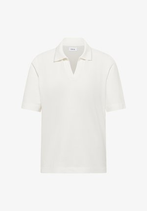 Polo blanco de manga corta con cuello y escote en V, diseño liso, hecho de tela suave.