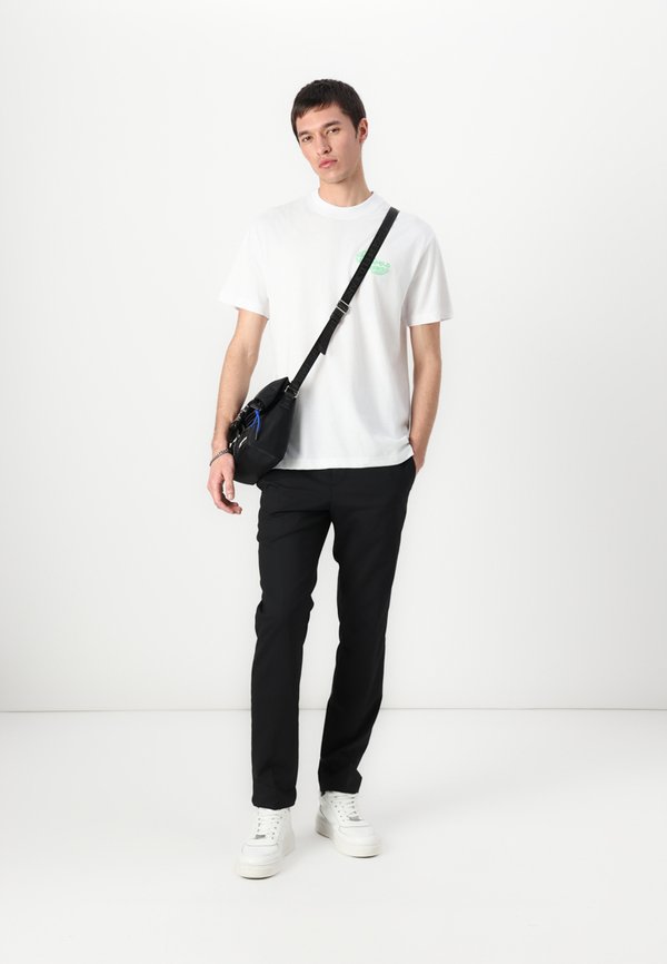 SPORT LOGO TEE - Print T-shirt3