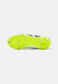 adidas Performance PREDATOR ACCURACY 3 - Voetbalschoenen voor harde ondergrond - footwaer white/core black/lucid lemon