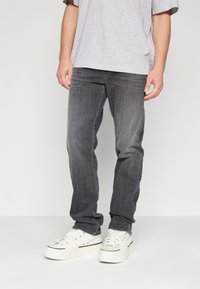 Diesel Vaqueros slim fit - grey denim