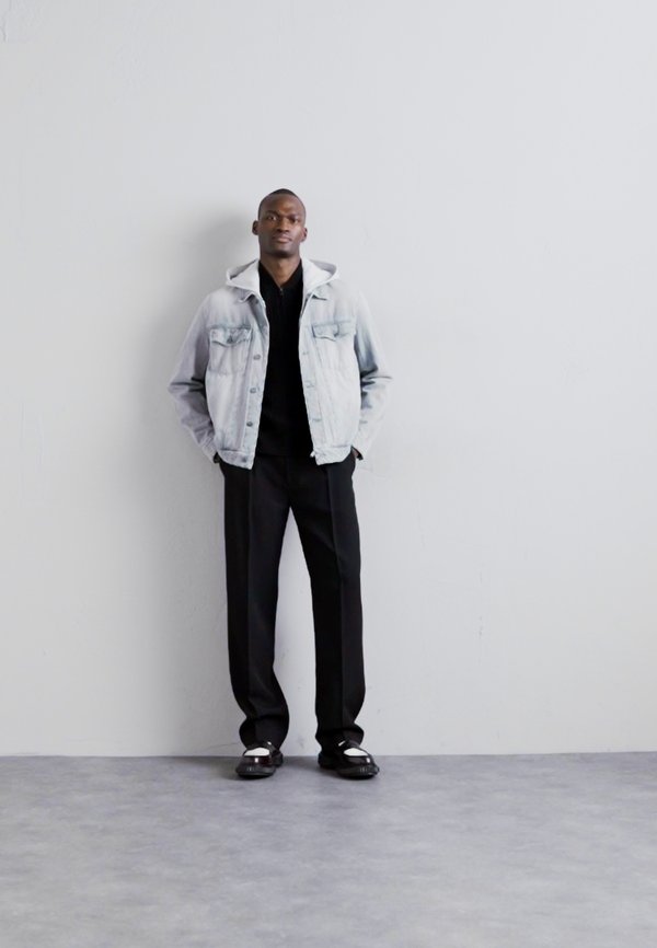 JACKET WITH HOOD - Denim jacket3