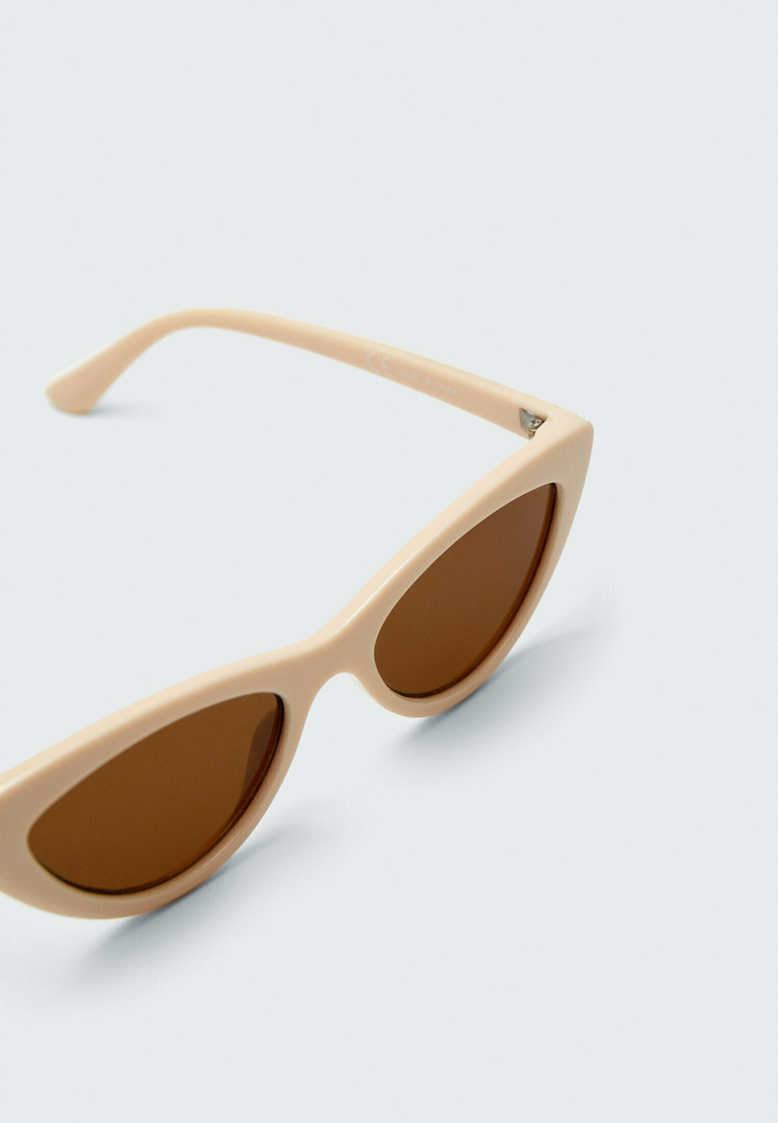Stradivarius CAT EYE - Occhiali da sole - off white/avorio - Zalando.it