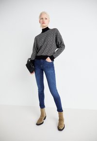 Vero Moda VMARIA ART BATWING HIGHNECK  - Pulóver - black/birch