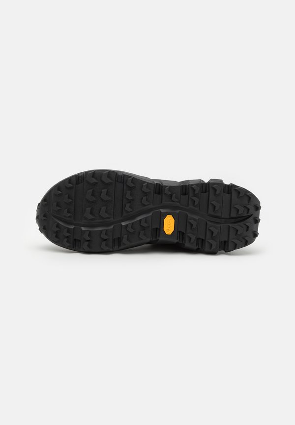 LIGHT SHIELD - Hiking shoes2