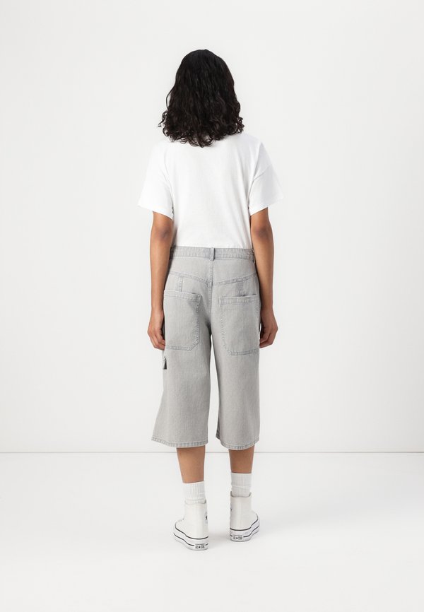 NMSONYA LOOSE - Denim shorts4