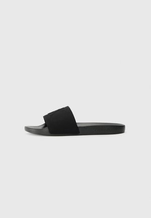 Baseino šlepetės - triple black
