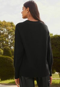 Next CREW NECK - Maglione - black