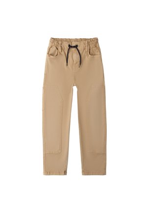 Pantalones cargo beige con cintura elástica, cordón ajustable, bolsillos laterales y costuras decorativas en los bolsillos de parche.