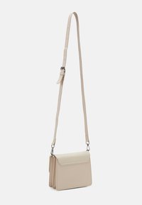 ONLY ONLSARAH BAG - Borsa a tracolla - white pepper