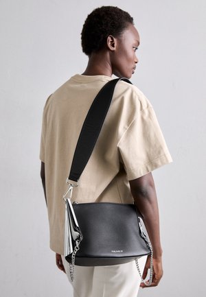 Published By ALL DAY BAG - Håndtasker - black/chrome