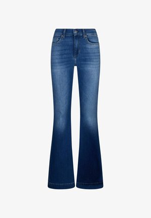 Blauwe denim flared jeans met knoop- en ritssluiting aan de voorkant, riemlussen, en subtiele verbleking op de dijen en knieën, plat weergegeven op een witte achtergrond.