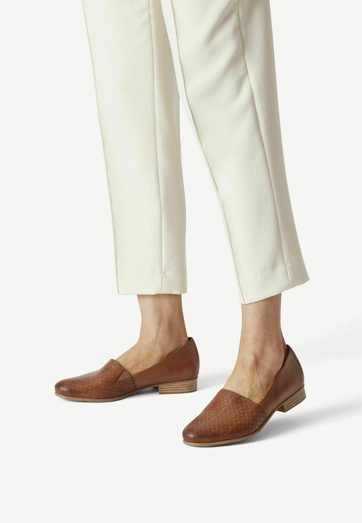 Tamaris Scarpe senza lacci - nut structure/marrone - Zalando.it