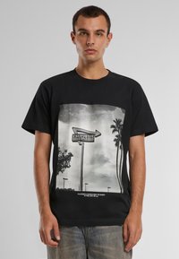Mister Tee CALIFORNIA LOVE  - Tričko s potlačou - black