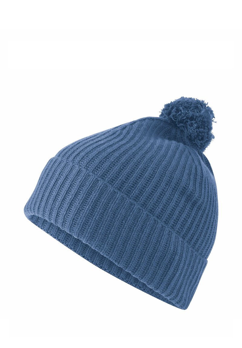Berretto lavorato a maglia blu con texture a coste, dotato di un soffice pompon sulla parte superiore. Il tessuto appare morbido ed elastico, adatto per il freddo.