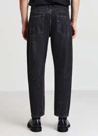 Calliope CROPPED - Jeans Tapered Fit - nero denim