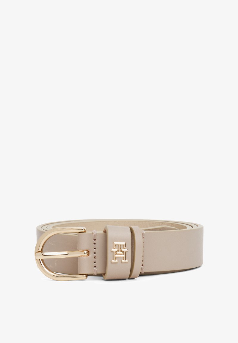 Light beige leather belt with a gold-tone metallic buckle and logo accent. Features a smooth texture and a classic design.
