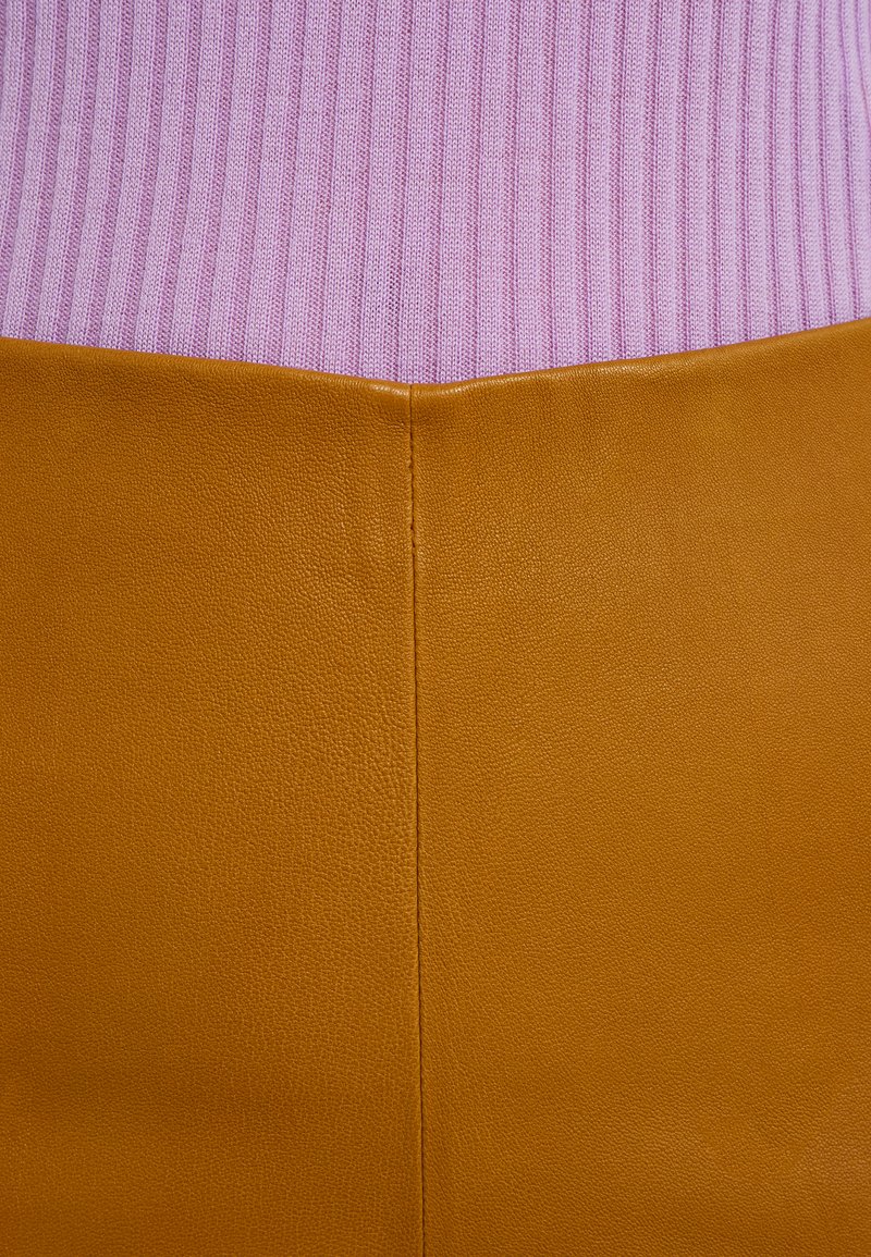 By Malene Birger Florentina Leather Trousers Tobacco Zalando Ie