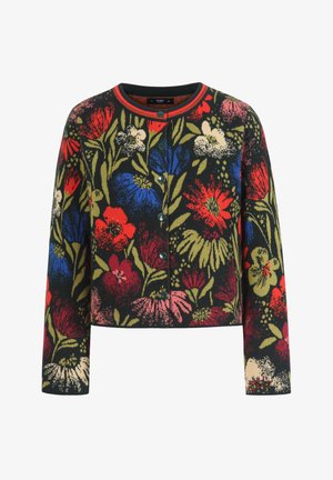 Blumenstrickjacke mit schwarzem Grund, die lebendige rote, blaue und grüne Blumenmuster aufweist. Sie hat einen runden Ausschnitt und fünf Knöpfe.