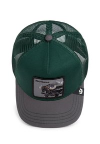 Grüne und graue Netzrücken-Kappe mit flachem Schirm, die ein Patch mit einer Bison-Grafik und dem Text "RUTHLESS" zeigt. Texturierte Oberfläche und strukturiertes Design.