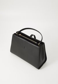 Tommy Hilfiger LIBRE SATCHEL - Ručna torba - black