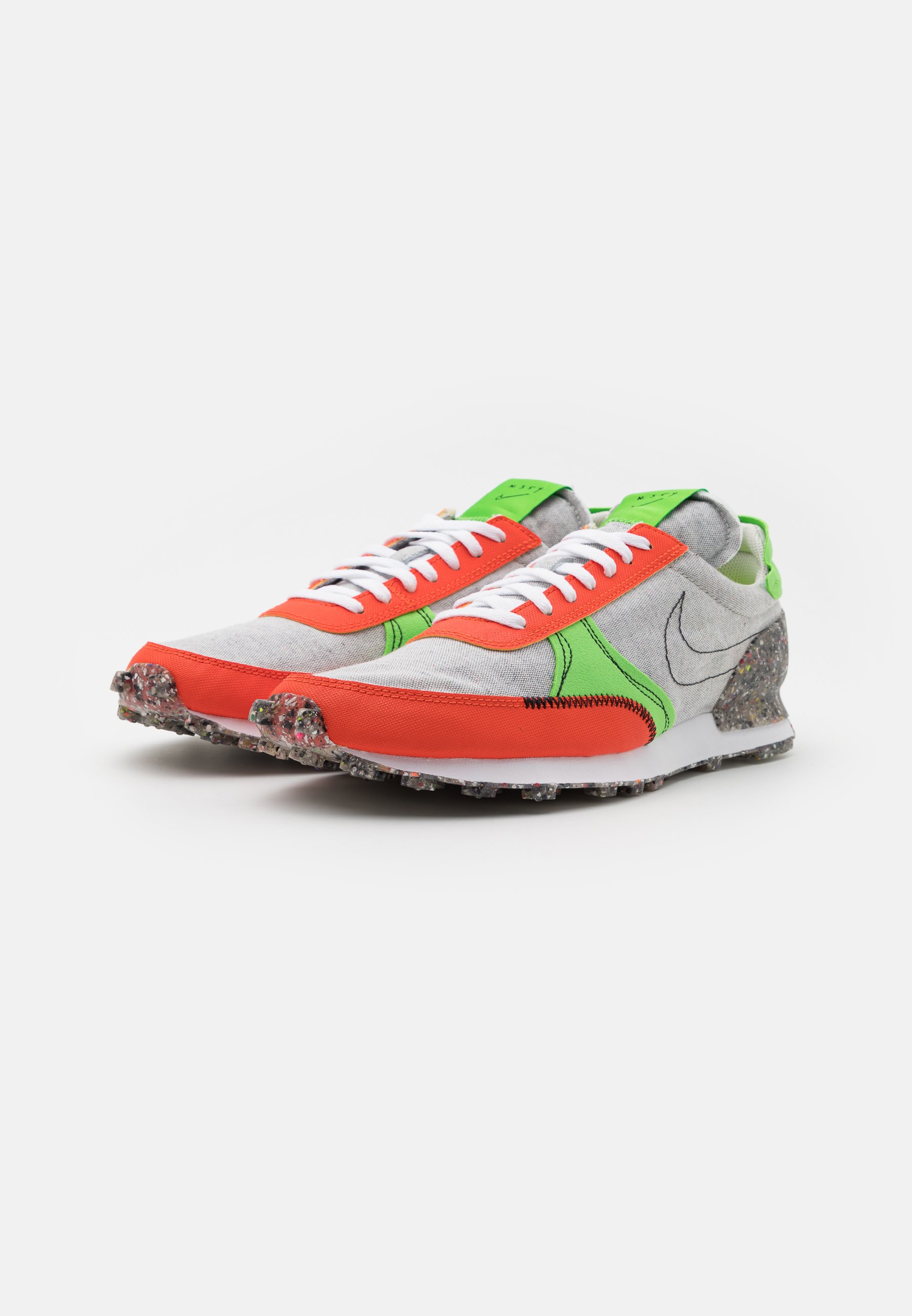 nike daybreak type m2z2