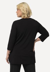 Ulla Popken Langarmshirt - black