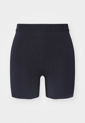 Marineblå shortser laget av elastisk materiale. Har en tykk elastisk linning med et merkeelement. Designet er tettsittende med en jevn tekstur.