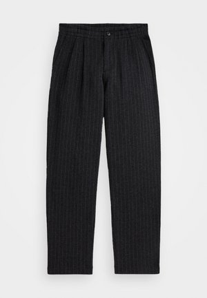 Schwarze gestreifte Hose aus strukturiertem Stoff, mit Knopfverschluss und weitem Bein-Design sowie vorderen Falten.