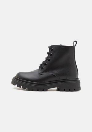 SHOES - Bottines à lacets - black