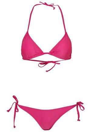 Rosa bikiniset med trekantstopp som knyts i nacken och ryggen, samt matchande underdel med knytningar i sidorna. Slät tygstruktur.