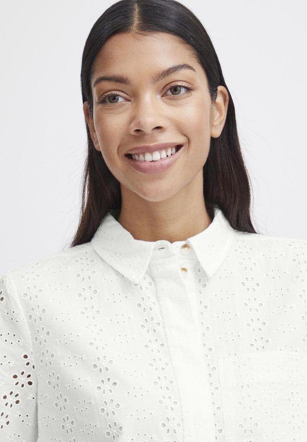 BYFENNI CROPPED BLOUSE - Button-down blouse - marshmallow2