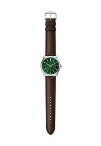 Montre avec bracelet en cuir marron, boîtier rond en argent, cadran vert, trois sous-cadrans et index des heures blancs. Fermeture à boucle.