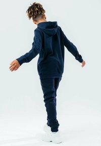 Hype SCRIPT - Felpa con cappuccio - navy