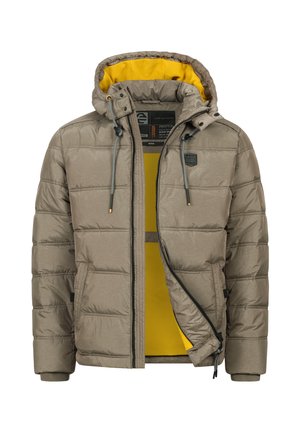 Beige gevoerd jack met een gele binnenkant. Voorzien van een capuchon, ritsluiting en koordjes. Inclusief zijzakken en logo-detail.