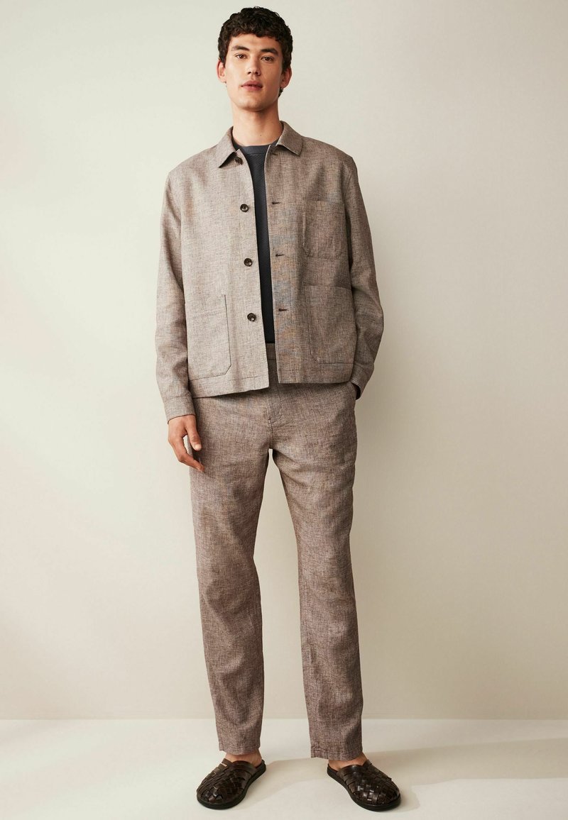 Next TEXTURED-REGULAR FIT - Chino - brown