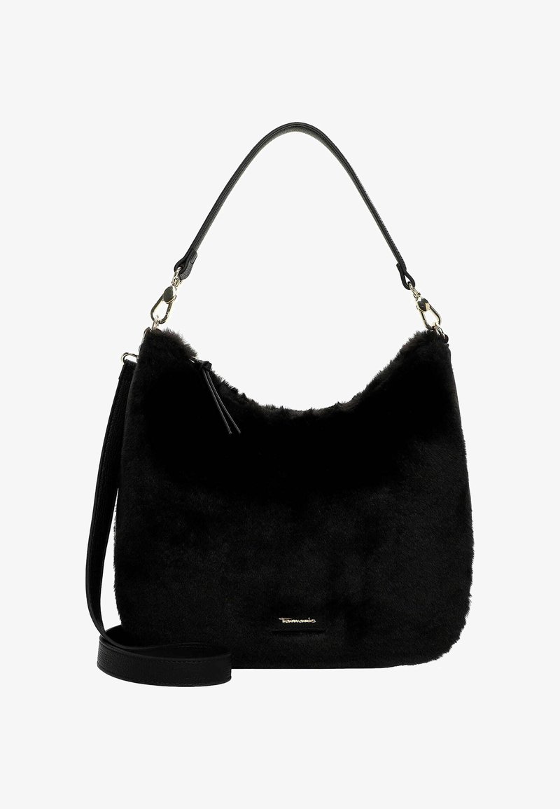 Schwarze Handtasche aus Kunstfell mit einer geschwungenen Silhouette, ausgestattet mit einem abnehmbaren schwarzen Schulterriemen, goldenen Beschlägen und einem kleinen Logo-Detail an der Seite.