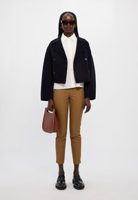 WEEKEND MaxMara Chemisier - bianco