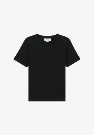 Czarny T-shirt z krótkim rękawem i okrągłym dekoltem, z małą białą metką wewnątrz kołnierzyka, prezentowany na białym tle.