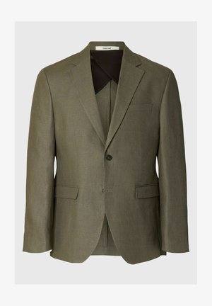 Sacou bărbătesc verde-măsliniu cu nasture unic, cu rever decupat, buzunare cu clapetă și buzunar la piept, prezentat frontal pe fundal neutru.