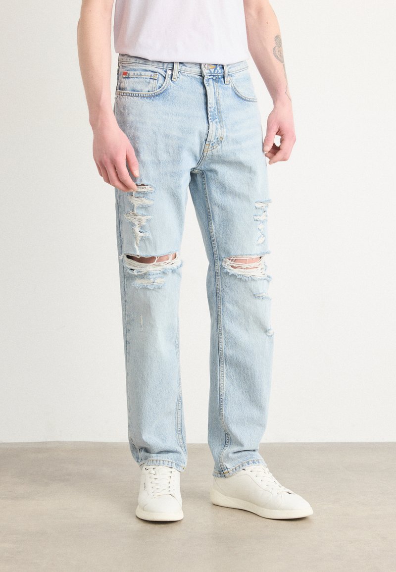 HUGO - Straight leg jeans - light pastel blue, Enlarge